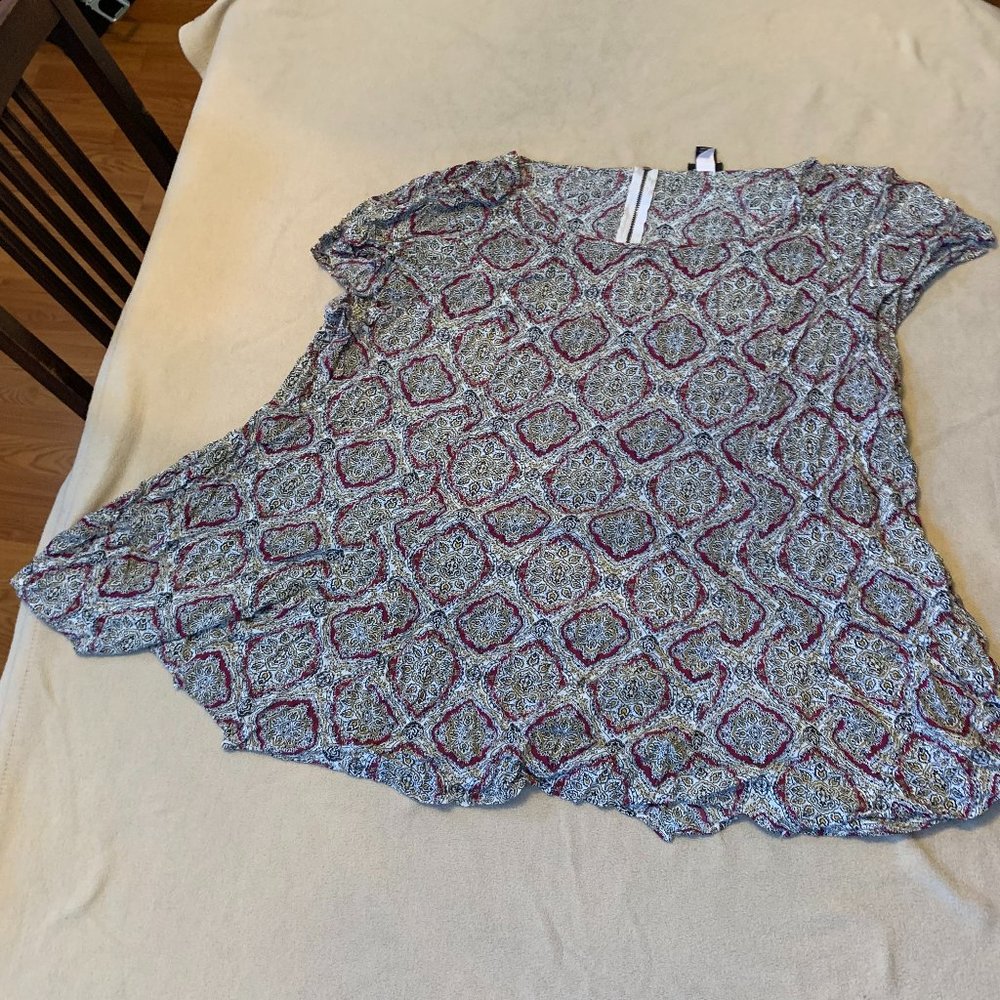 Burgundy paisley top